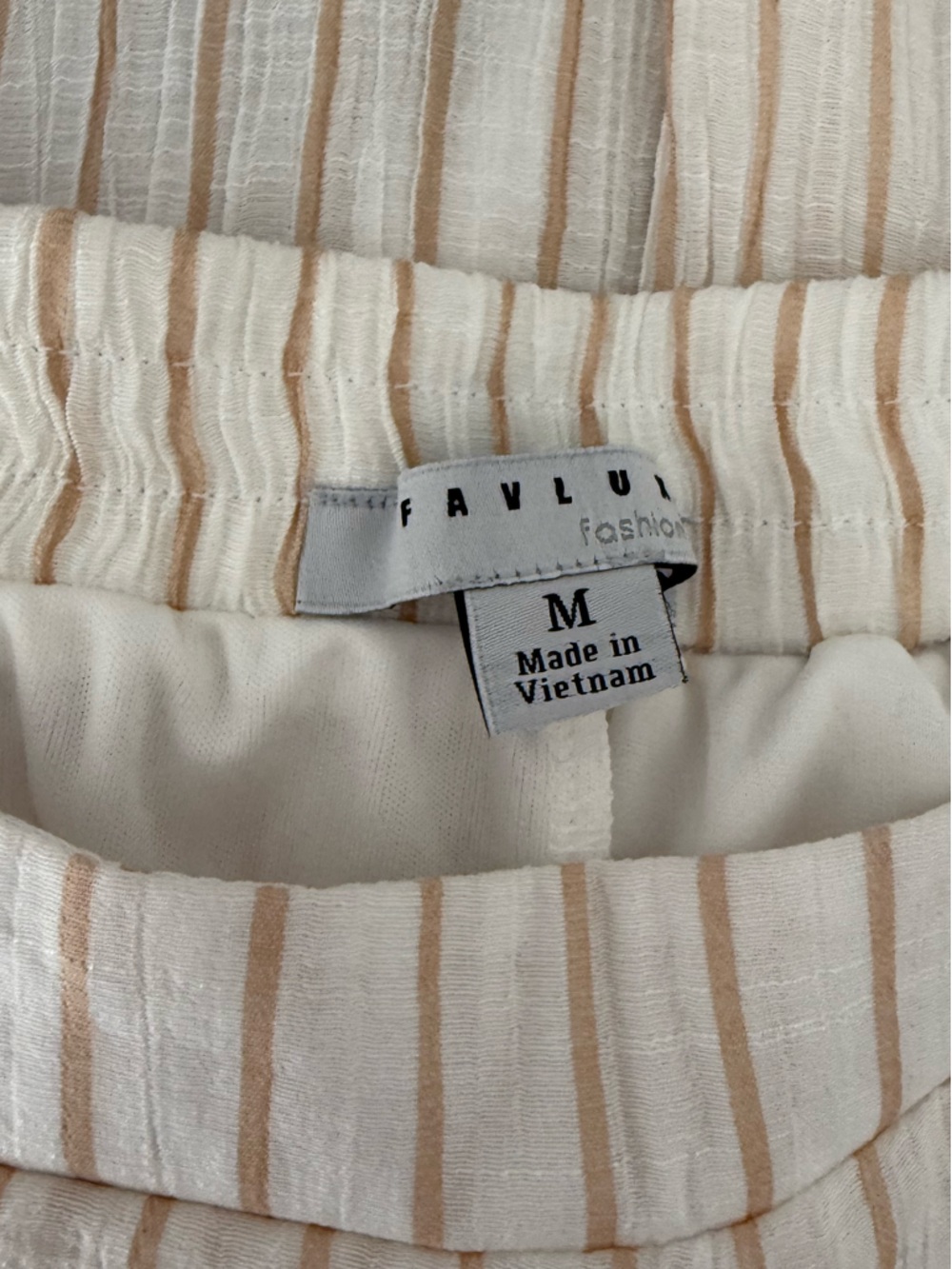 Santorini Two-Piece Set Tan Stripe - Picture 9 of 14